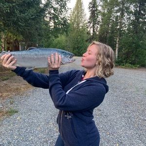 Meet your Posher, Hailey